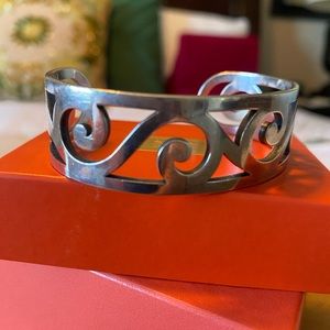 Stunning Retired James Avery Cuff Bracelet